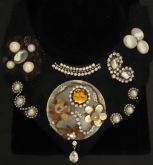 Maxi Colar em feltro Zircônia  e strass